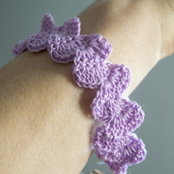 Armband aus lilafarbener Baumwolle, handmade